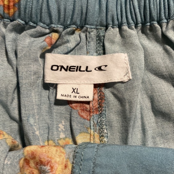 O’Neill Pearla shorts XL - Picture 4 of 4
